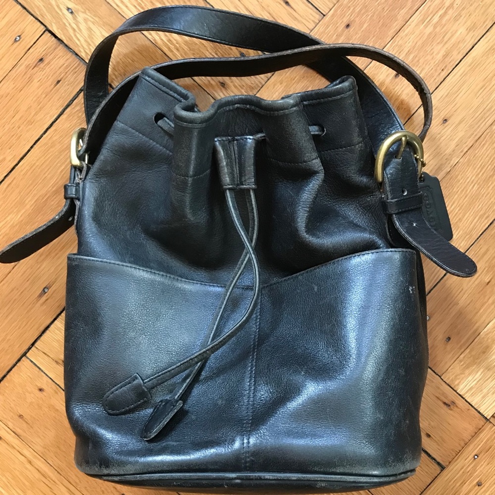Vintage Coach Bucket Bag (Thompson)